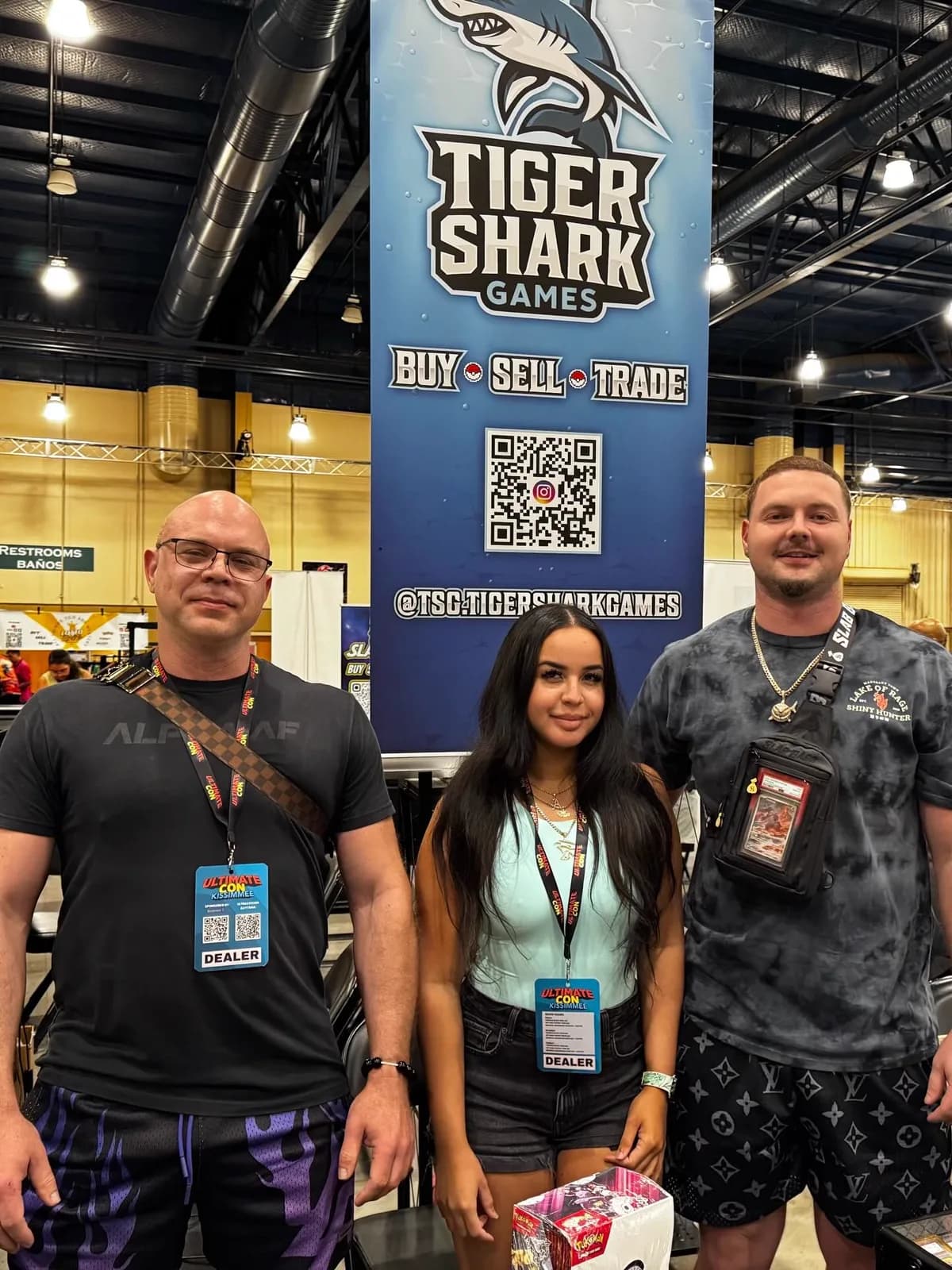 Busy card show floor